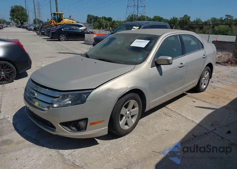 2010 Ford Fusion Se z USA, uszkodzony, nr VIN 3FAHP0HA6AR285810